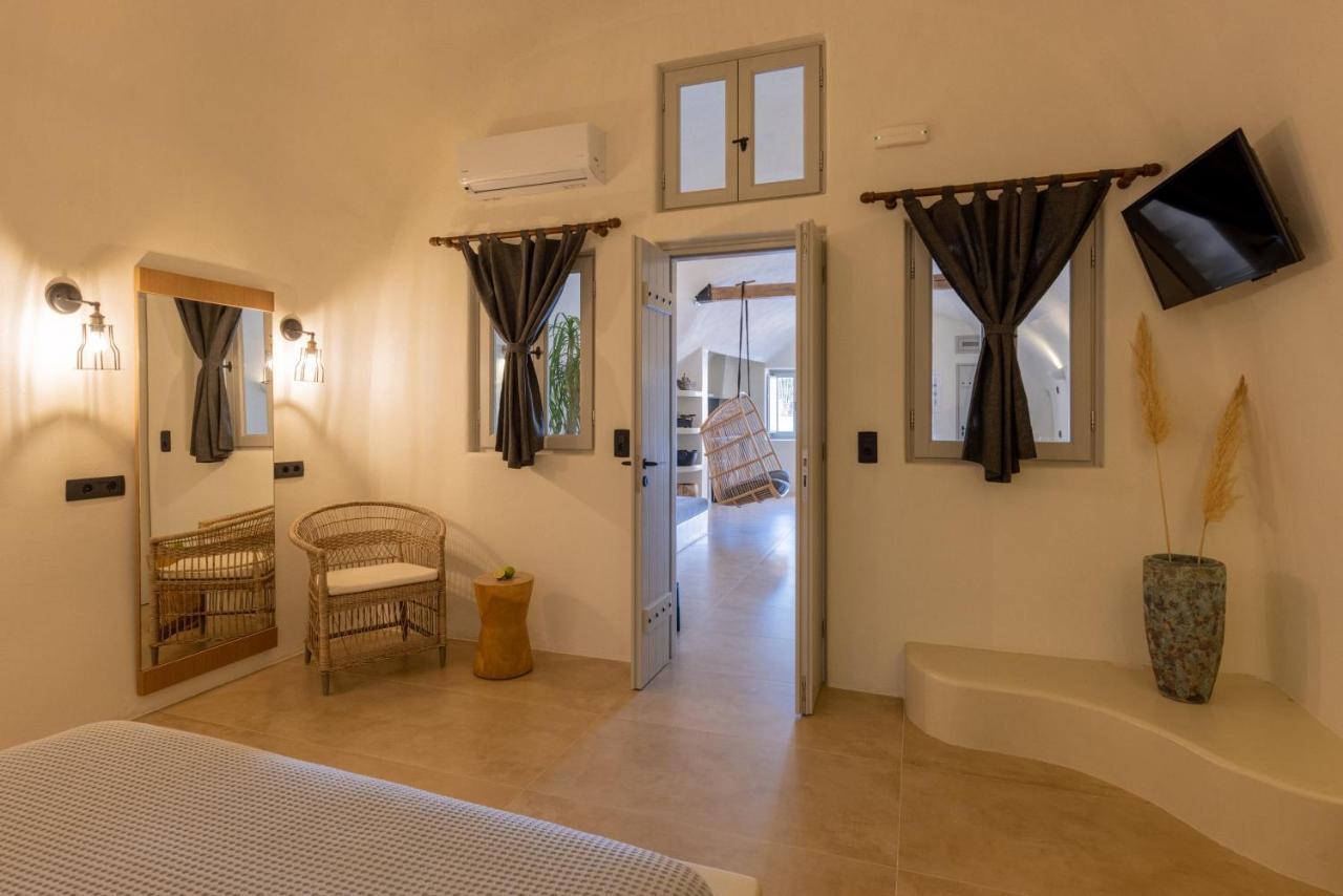 Sando Traditional Cave Villas With Jacuzzi And Sea View Vourvoulos ภายนอก รูปภาพ