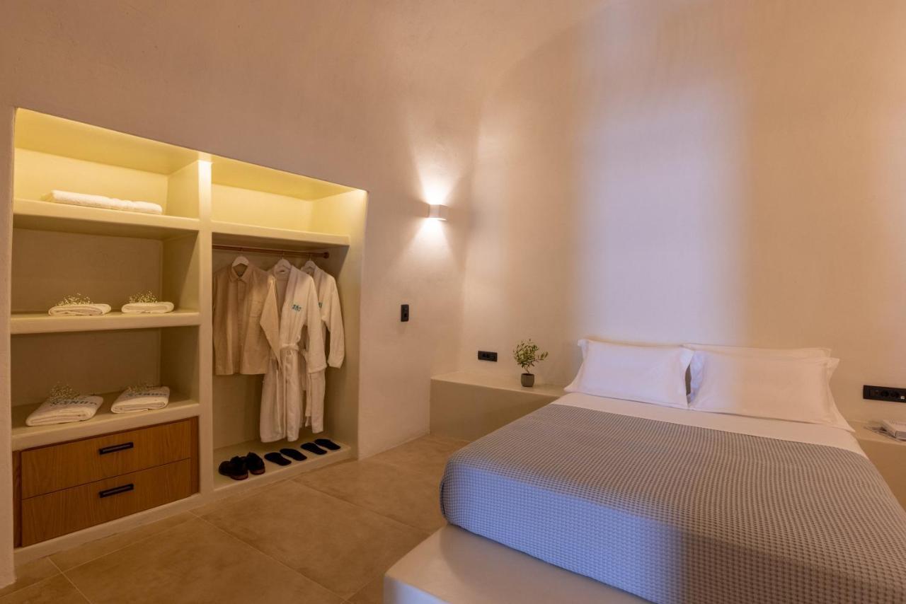 Sando Traditional Cave Villas With Jacuzzi And Sea View Vourvoulos ภายนอก รูปภาพ
